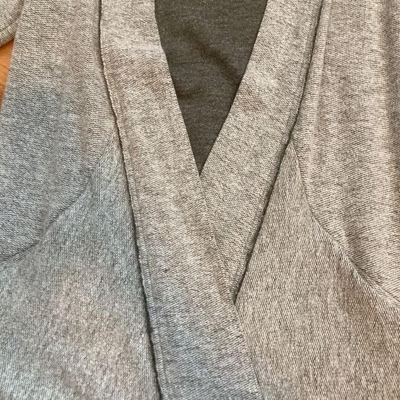 NWOT W's Kuhl Nova Wrap Cardigan - Picture 4 of 5